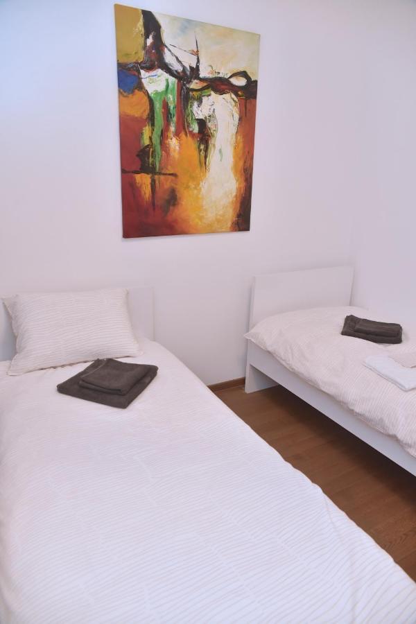 Jackey Apartment บันยาลูกา ภายนอก รูปภาพ