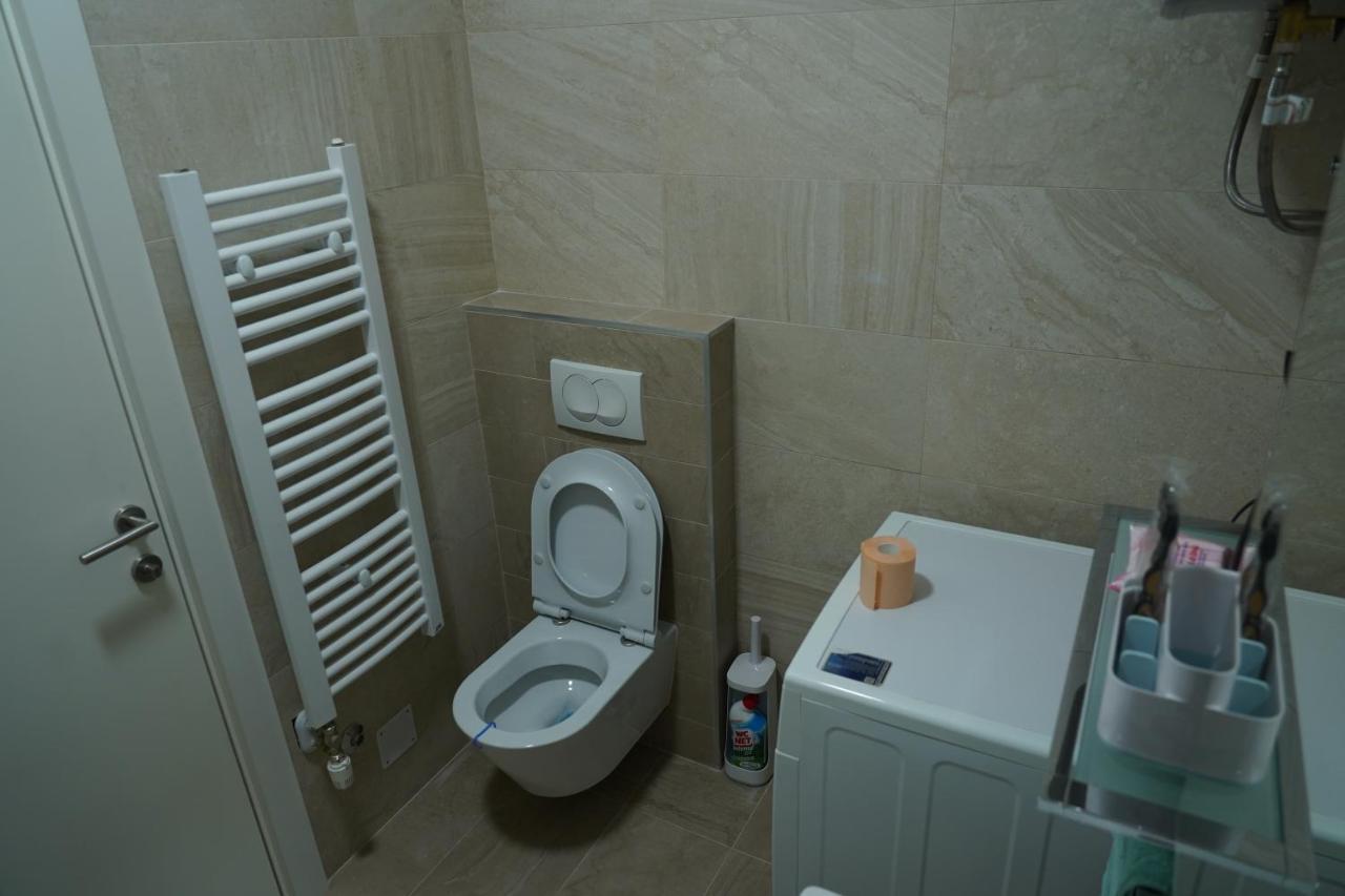 Jackey Apartment บันยาลูกา ภายนอก รูปภาพ